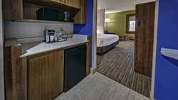  - Holiday Inn Express & Suites Crossville - I-40, Exit 322