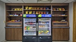  - Holiday Inn Express & Suites Crossville - I-40, Exit 322