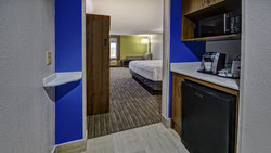  - Holiday Inn Express & Suites Crossville - I-40, Exit 322