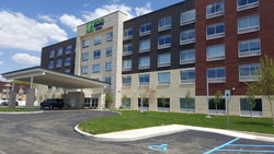  - Holiday Inn Express & Suites West Toledo - I-475, Exit 17