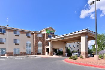 Holiday Inn Express & Suites