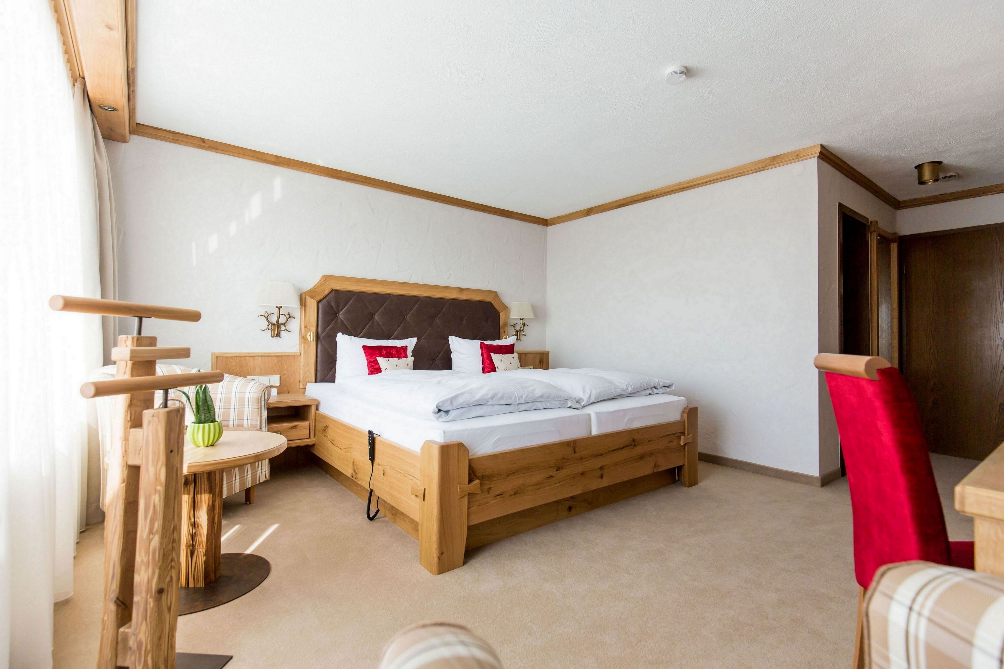 HOTEL GERBE-guestroom-Junior Suite.jpg