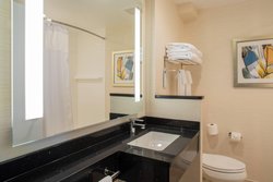  - Fairfield Inn & Suites by Marriott Fresh Meadows