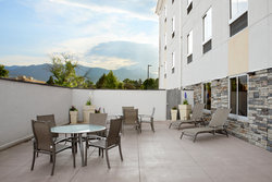  - Holiday Inn Express & Suites Downtown Colorado Springs - I-25, Exit 142