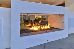  - Holiday Inn Express & Suites Mission Valley San Diego - I-8, Exits 4A & 4B