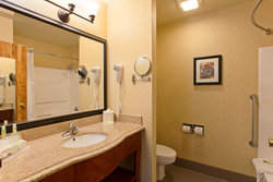  - Holiday Inn Express Temecula - I-15, Exit 61