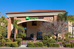  - Holiday Inn Express Temecula - I-15, Exit 61