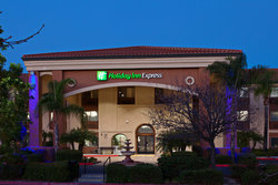 - Holiday Inn Express Temecula - I-15, Exit 61