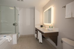  - Holiday Inn Express & Suites Colwood
