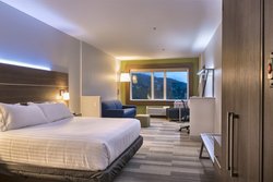  - Holiday Inn Express & Suites Colwood