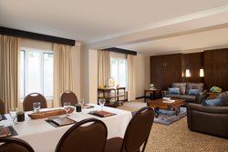  - Lakefront Anchorage Hotel