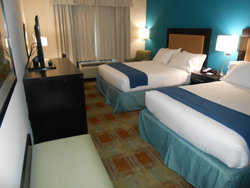  - Holiday Inn Express & Suites Brookhollow Houston