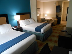  - Holiday Inn Express & Suites Brookhollow Houston