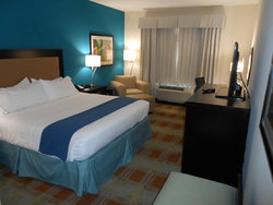  - Holiday Inn Express & Suites Brookhollow Houston