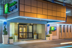  - Holiday Inn Express Midtown Philadelphia