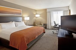  - Holiday Inn Express & Suites Minnetonka