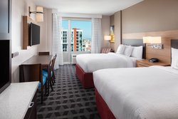  - TownePlace Suites by Marriott Downtown San Diego - I-5, Exits 16 & 16B