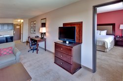  - Holiday Inn & Suites North Bakersfield