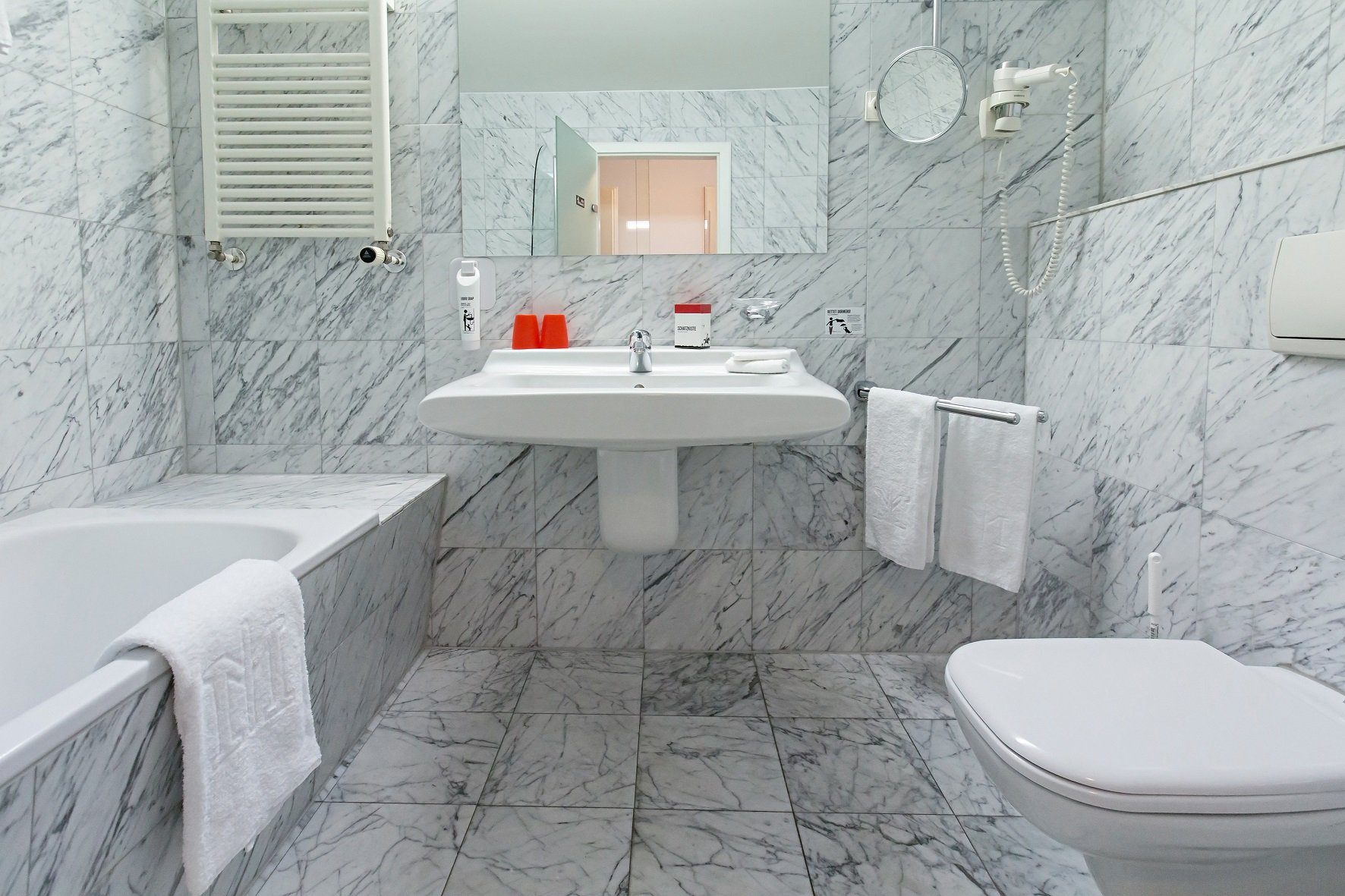 DORMERO HOTEL BURGHAUSEN-guestroom-Bathroom2.jpg