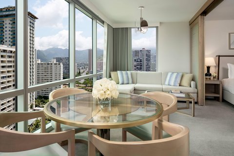 THE RITZ-CARLTON RESIDENCES, WAIKIKI BEACH - Photo 6