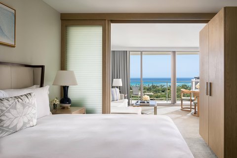 THE RITZ-CARLTON RESIDENCES, WAIKIKI BEACH - Photo 29