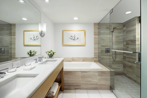 THE RITZ-CARLTON RESIDENCES, WAIKIKI BEACH - Photo 25