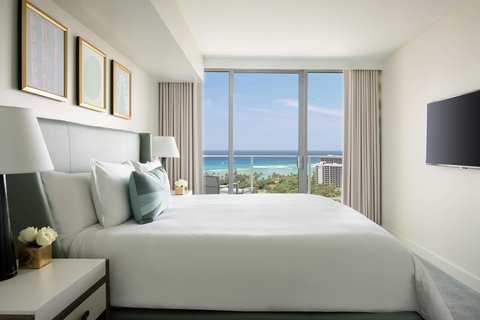 THE RITZ-CARLTON RESIDENCES, WAIKIKI BEACH - Photo 37