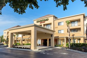 pensacola hotel courtyard marriott airport