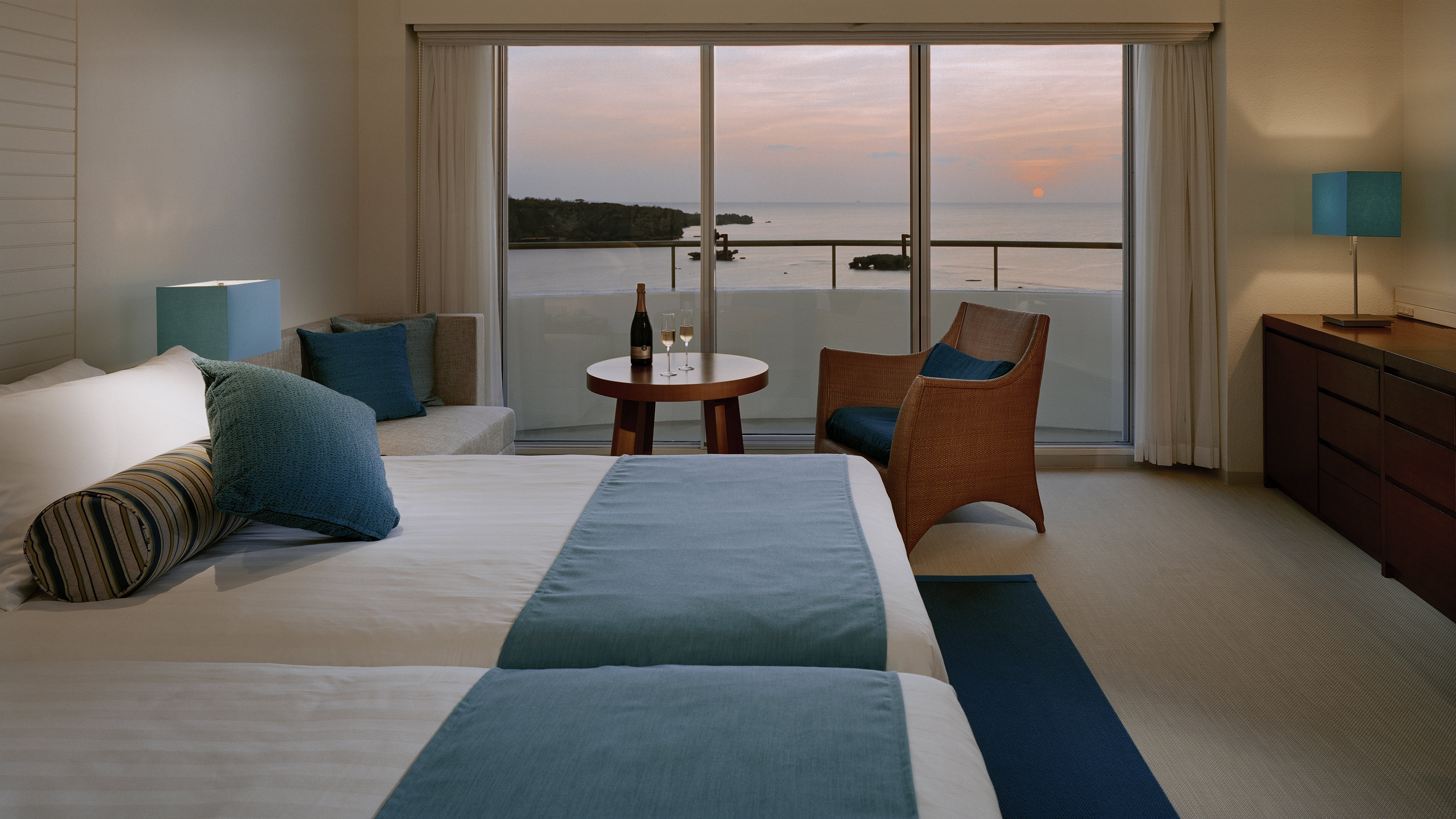 INTERCONTINENTAL ANA MANZA BCH BY I-guestroom-Guest Room.jpg