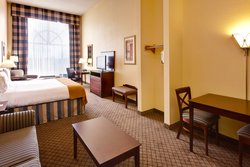  - Holiday Inn Express & Suites Millington