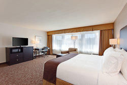  - Holiday Inn West Covina - I-10, Exit 37B
