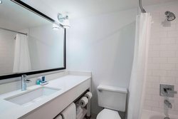  - Four Points by Sheraton Hotel South Edmonton