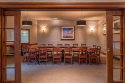  - Four Points by Sheraton Hotel South Edmonton