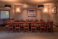  - Four Points by Sheraton Hotel South Edmonton