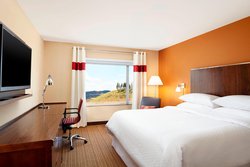  - Four Points by Sheraton Hotel Airport Kelowna