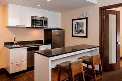  - Four Points by Sheraton Hotel Airport Kelowna