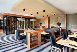  - Four Points by Sheraton Hotel Airport Kelowna