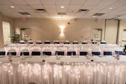  - Holiday Inn Weirton