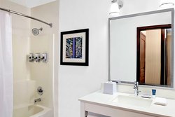  - Four Points by Sheraton Hotel Surrey