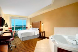  - Four Points by Sheraton Hotel Victoria