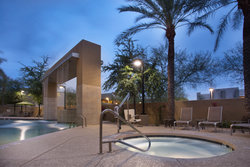  - Holiday Inn & Suites North Scottsdale - AZ 101, Exit 38
