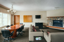  - Holiday Inn Express Anchorage