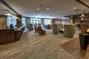 newport hotel marriott courtyard