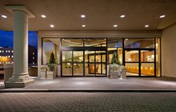  - Holiday Inn by the Bay Portland