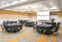  - Crowne Plaza Resort Asheville - I-26 & I-240, Exit 3B