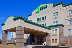  - Holiday Inn Express Fairgrounds Warners