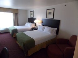  - Holiday Inn Express Fairgrounds Warners
