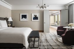  - Four Seasons Hotel San Francisco