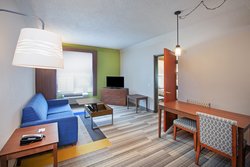  - Holiday Inn Express & Suites Memorial Houston