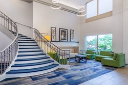  - Holiday Inn Express Midway Airport Chicago